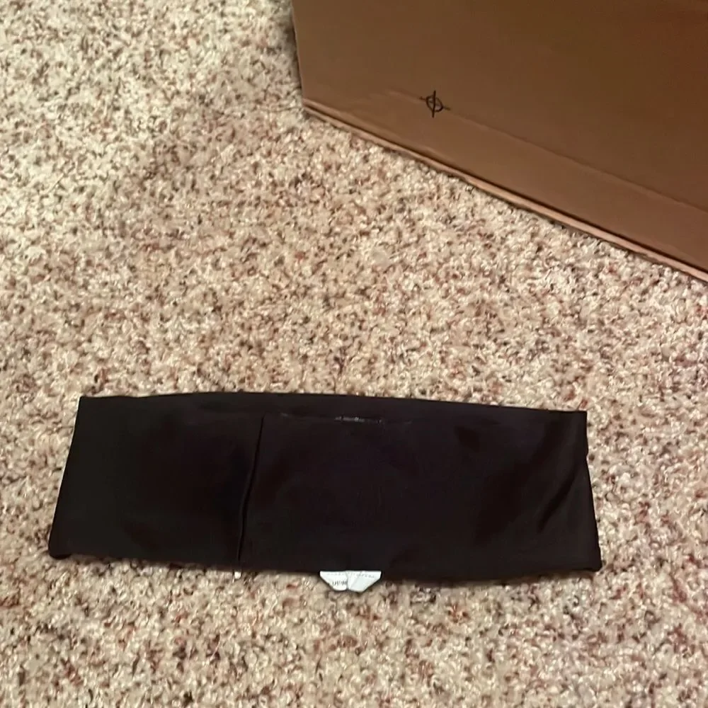 NIKE kids black headband